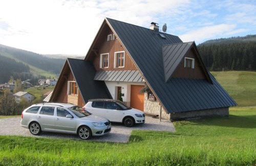 Pec pod Snezkou Apartment | Discover Berger Pec Privat: Pet-Friendly & Family Retreat