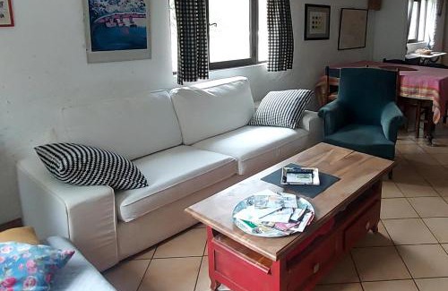 Arles Bed & Breakfast | Charming Bergerie d'Alivon in Camargue with Dining Options