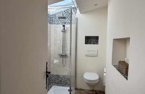 Forcalquier House | Discover Bergerie de Beaudine: Pool & Breakfast Included