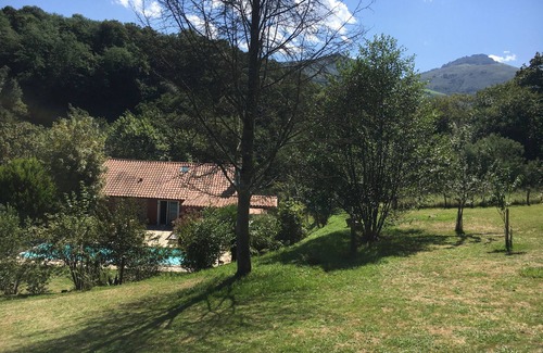 Espelette House | Serene Bergerie with Pool in Lush Green Surroundings