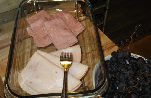 Bertignat Bed & Breakfast | Discover Bergeveaux: Oceanfront Stay with Pool & Breakfast