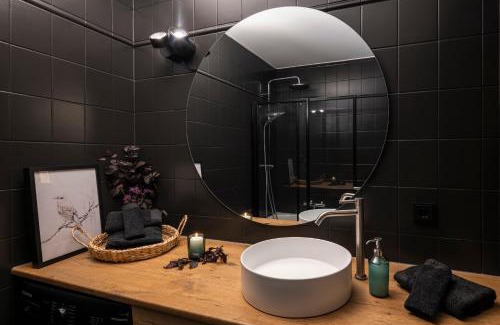 Medraz Apartment | Scenic Bergfried Design Apartment with Family-Friendly Amenities