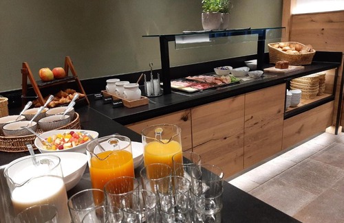 Patersdorf Hotel | Top-Rated Berggasthof Schön: Wheelchair Accessible & Breakfast