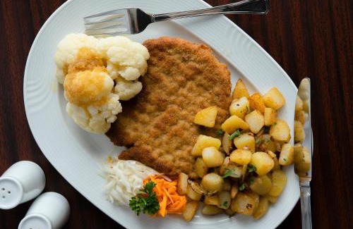 Blankenburg House | Cozy Berggasthof Ziegenkopf: Pet-Friendly & Breakfast Included