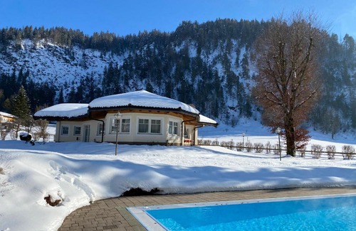 Erpfendorf Ski Chalet | Experience Berghof-Chalet: Oceanfront Retreat with Spa