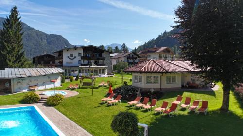 Erpfendorf Ski Chalet | Experience Berghof-Chalet: Oceanfront Retreat with Spa