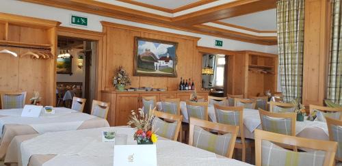Albstadt Hotel | Pet-Friendly Escape at Berghotel Zollersteighof - 9.1/10