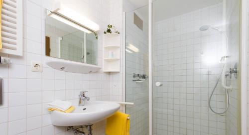 Nuttlar Hotel | Family-Friendly Stay at Bergkloster Bestwig with Breakfast