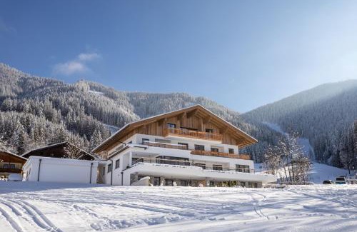Werfenweng Apartment | Top-Rated BergLeben Zaglauhof: Pet & Child Friendly Stay