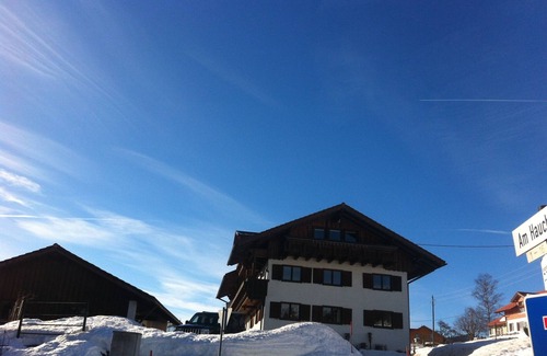 Missen-Wilhams Apartment | Top-Rated Krauterhof Holiday Apartment with Family Amenities