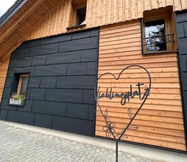Breitenbrunn/Erzgeb. House | Discover BergNest Ferienhäuser: Family-Friendly Getaway