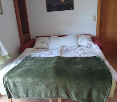 Sankt Georgen am Kreischberg Apartment | Pet-Friendly Bergruhe: Highly Rated with Family Amenities