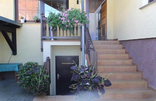 Guben Hotel | Pet-Friendly Bergschänke & Berghotel with Breakfast Included