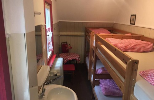 Buhl Hotel | Family-Friendly Stay at Bergwaldhütte with Restaurant & Breakfast
