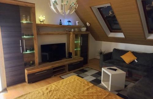 Pecs Apartment | Kid-Friendly Retreat at Berik Pécs Apartman, Rated 8.3