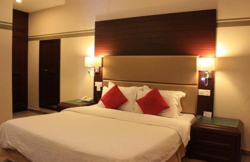 Papar Resort | Relax at Beringgis Beach Resort & Spa with Pool Access