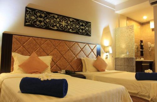 Papar Resort | Relax at Beringgis Beach Resort & Spa with Pool Access