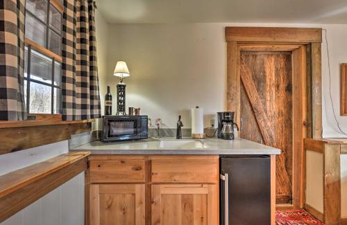 Berkeley Springs Apartment | Relaxing Berkeley Springs Haven with Sleepy Creek Access
