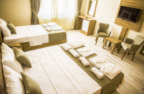 Osmanbey Hotel | Comfortable Berlin Otel Nişantaşı with Spa and Family Amenities