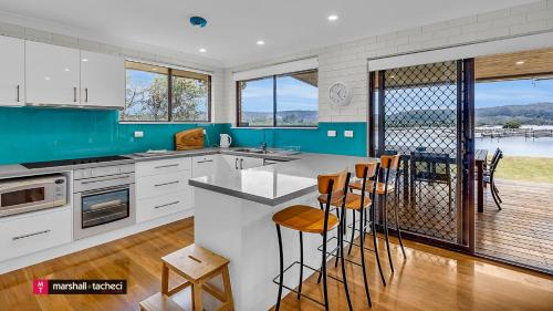 Bermagui House | Family-Friendly Escape at Bermagui River View Villa