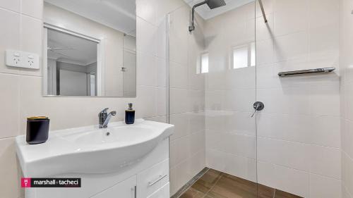 Bermagui House | Family-Friendly Escape at Bermagui River View Villa