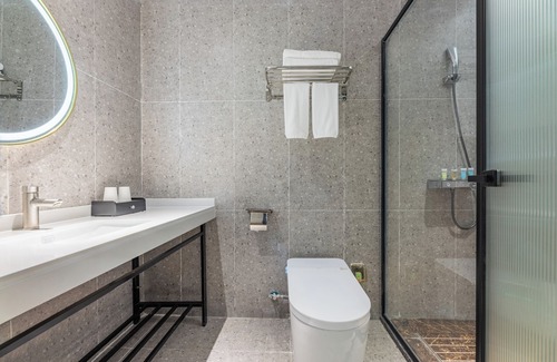 Nanhai Hotel | Berman Hotel Nanhai Guicheng Qiandenghu Branch