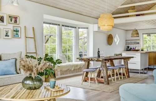 Jægerspris House | Relax at "Bernadete": Oceanfront Retreat with Spa Access