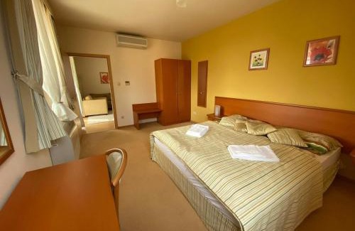 Bukfurdo Apartment | Family-Friendly Retreat at Bernadett Villa Apartman 2