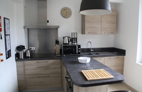 Souchez Cottage | Experience Bernière House: Pet-Friendly Group Retreat