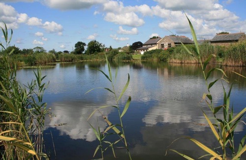 Shebbear House | Family-Friendly Berry Barns with Kitchen Amenities & 9/10 Rating