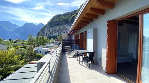 Bolognano-Vignole Apartment | Relax at Bertoldi Terme sul Garda - 4-Star Poolside Retreat