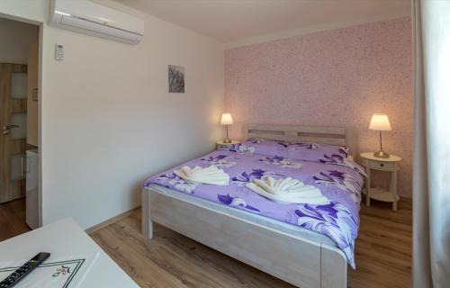 Brod nad Dyji House | Family-Friendly Berunka: Pool, Breakfast & Top-Rated Stay