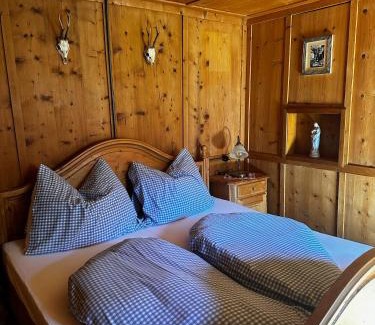 Berwang House | Experience Berwang Chalets - Älpele Hof with Ocean Views