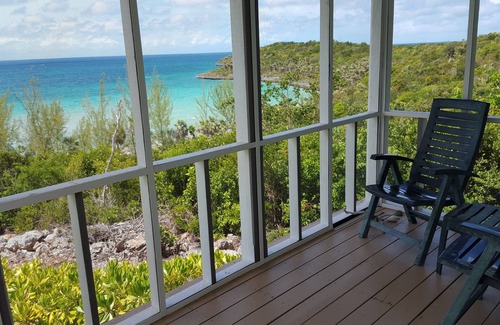 South Palmetto Point Cottage | Cozy Beside The Pointe 1 Bedroom Cottage with Kitchen