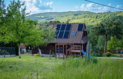 Ustron Apartment | Family-Friendly Escape at Beskidzki Zakątek Ustroń