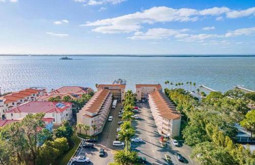 Dunedin Apartment | Experience Downtown Dunedin Life at Beso Del Sol Hotel