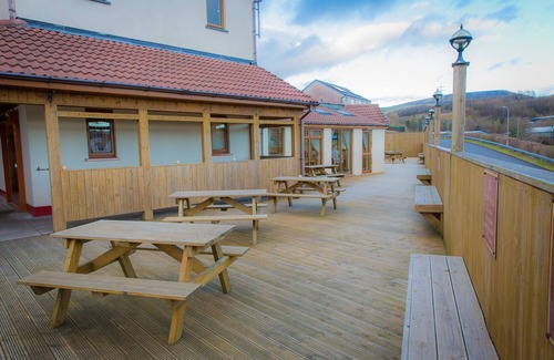 Dowlais Hotel | BESSEMER HOTEL