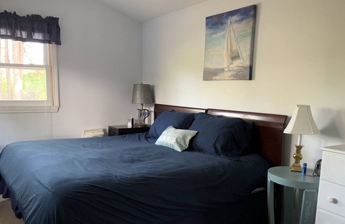 Wolfeboro House | Best Beach and Sunsets on Lake Wentworth