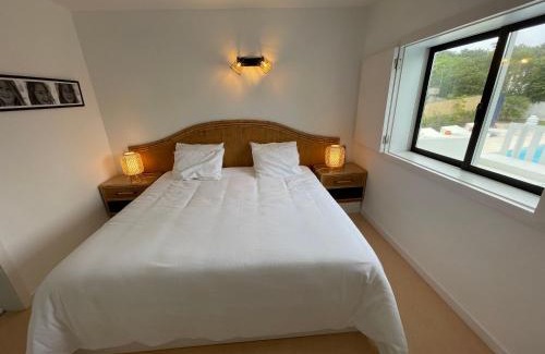 Ofir House | Experience SEA LA VIE at Ofir Beach with Pool and Kitchen