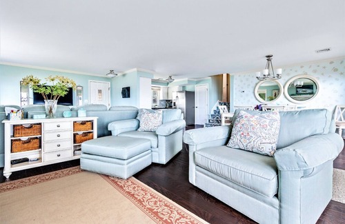Sylvan Beach House | Ocean View Beach House “Sweet Spot” - Rated 10/10 by Guests