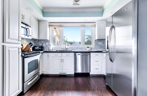 Sylvan Beach House | Ocean View Beach House “Sweet Spot” - Rated 10/10 by Guests