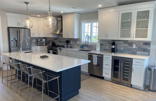 Beach Haven House | Top Beachfront Retreat in Barnegat Light LBI - Guest Rated 10/10