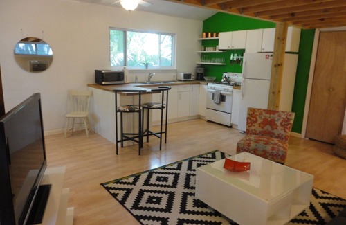 South River City House | Discover the Best Central Oasis in Travis Heights Near SoCo