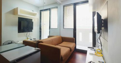 Kebagusan Apartment | Ideal 1BR Apartment in Kebagusan City with Pool & Dining