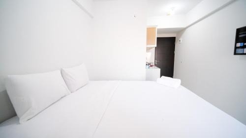 Sidoarjo Apartment | Best Choice and Comfy Studio Apartment at Suncity Residence By Travelio