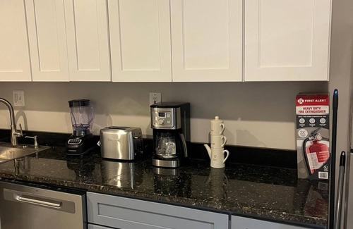 16th Street Heights Apartment | Ideal 1BR Apartment in NW DC with Free Parking & Breakfast