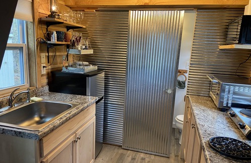 French Lick Cabin | Cozy Cabin Near Patoka Lake with Pool and Boat Parking