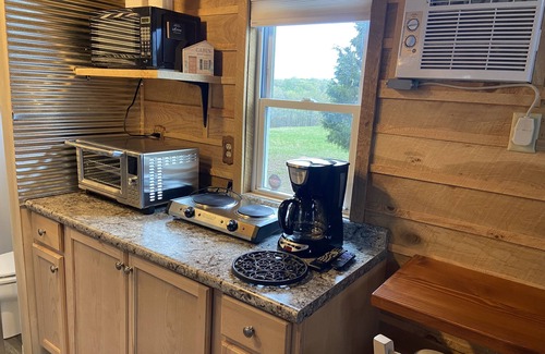French Lick Cabin | Cozy Cabin Near Patoka Lake with Pool and Boat Parking