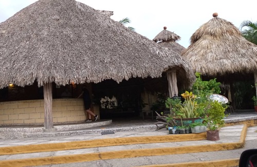 Ixtapa Condo | Ocean View Retreat with Pool and Spa Amenities