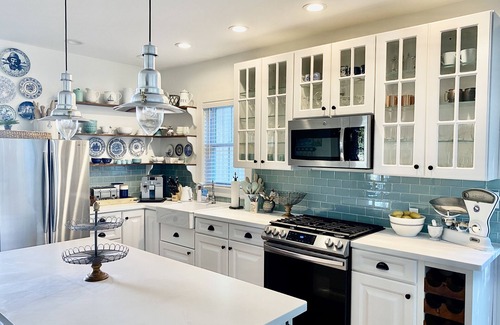 Charlevoix House | Prime Location Near Charlevoix with Ocean View & Spa